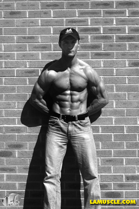 Simon Howard, Model Simon Howard, Model