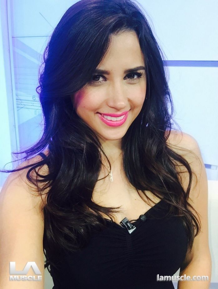 Susana Almeida, the world's hottest weather girl, sexy weather girl, best body weather girl