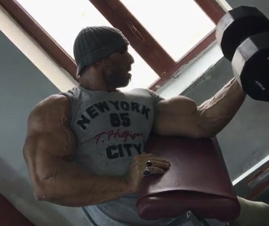 Celebrity Trainer Zee "Shredded Diesel" Celebrity Trainer Zee "Shredded Diesel"