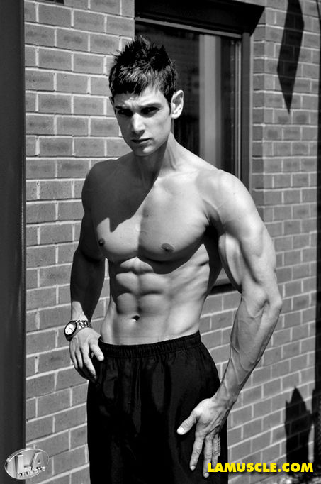 russell lee natural body builder model